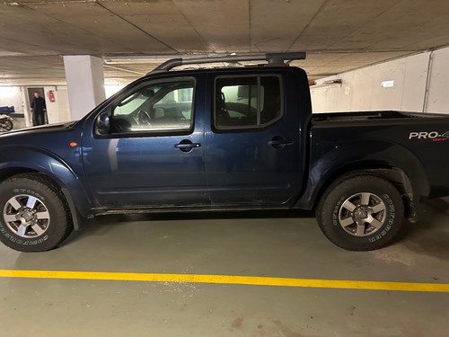 Nissan navara frontierpro - nissan,