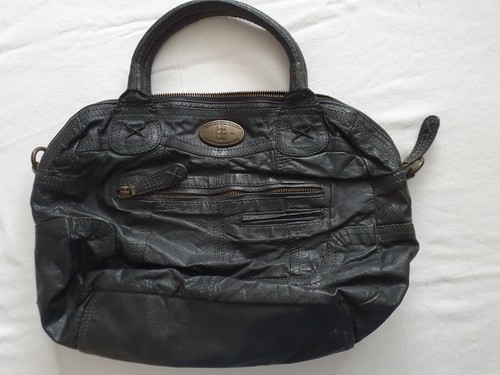 Ggl george gina lucy - george,