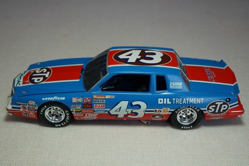 Amt pontiac grand - amt,