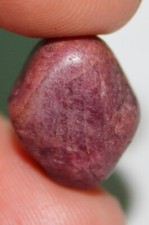 17,95 Karat natürlicher roter Rubin grob, Rohrubin, Rubinkristall, Edelrubin ...