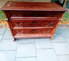 Antike Kommode 1890 ,Holz ,Braun ,Vintage mit 3 Schubladen