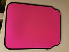 DAFF   Tablet - Tasche in der Pantone Farbe des Jahres 2023