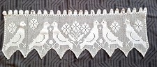 schöne  Häkelgardine  Handarbeit** Filet Spitze  87cm x 30cm....