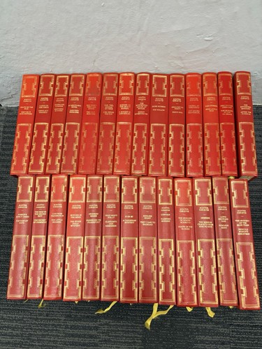 27x agatha christie heron - agatha,