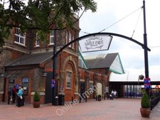 Foto 6x4 The Swindon Designer