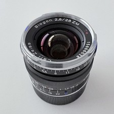 Zeiss Biogon ZM 28mm f/2.8 –