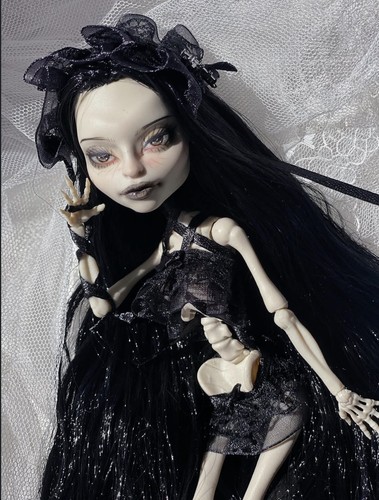 Monster high skelita - skelita, custom