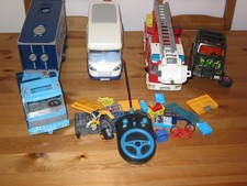 4 FAHRZEUGE VON PLAYMOBIL KONVOLUT FEUERWEHR WOHNMOBIL LKW SAFARI