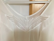 Neues sehr schönes Damen