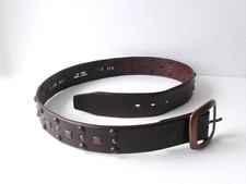 NURAGE Ledergürtel mit Nieten dunkelbraun Messingschnalle/Wechselschnalle Gr. 85