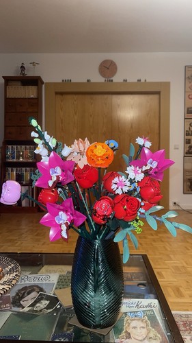 Künstlicher blumenstrauß - künstlicher,