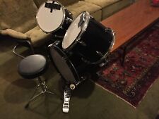 Schlagzeugset von Fame inklusive Fussmaschine