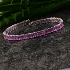 15.28 Karat Rosa Saphir