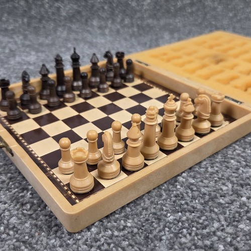 Vintage holz reise schachspiel - vintage,