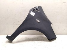 Toyota Yaris 2 XP9 Kotflügel