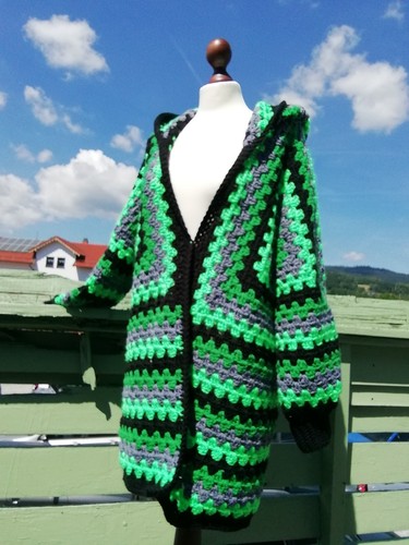 Häkeljacke mit kapuze - häkeljacke,
