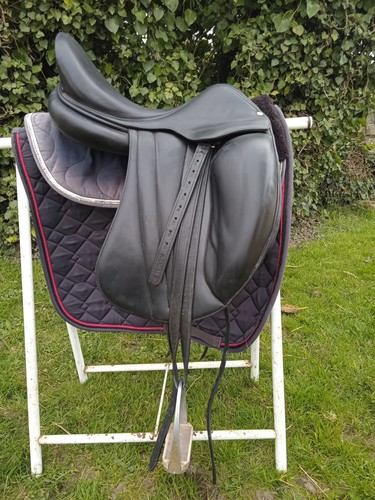 Dressursattel butet schwarz - butet,