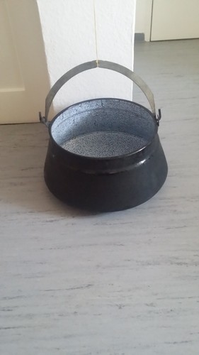Alter großer topf kessel - topf, mit