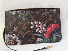 Louis Vuitton Pochette