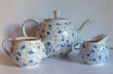 ARZBERG 1382 BLAUBLÜTE 3TLG TEEKERN TEEKANNE ZUCKERDOSE MICHKÄNNCHEN 50ER JAHRE