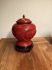 Alte schöne China Rotlack