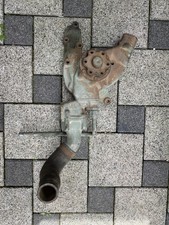 Mercedes OM352 Wasserpumpe Thermostatgehäuse UNIMOG MB Trac 3522010201