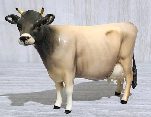 Beswick jersey cow - cow, champion