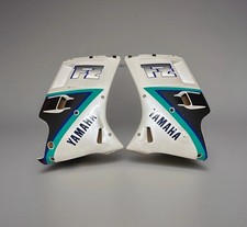 YAMAHA FZ750 SEITENVERKLEIDUNG
