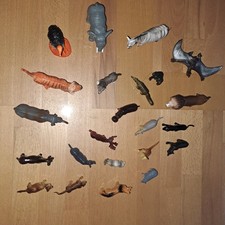 30 verschiedene Tierfiguren