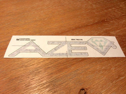 Aufkleber sticker azev - +, +