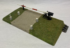 DDR H0 Schrankenanlage /