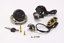 Suzuki GSX-R 1000 K1 WVBL Bj 2001 - Schlosssatz A3798