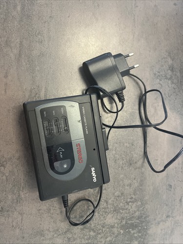 Sanyo stereo cassette - sanyo,