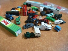 Modellautos Schrottplatz 3 rar Metall Resin Plastik PKW LKW alt Ersatzteil 