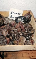 XL lot Kiste Granat überwiegend Binntal Schweiz Mineralien Gesteine große Stücke