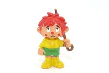 Der Regenkobold ohne Schirm. Pin und Lack der Figur in guten Zustand