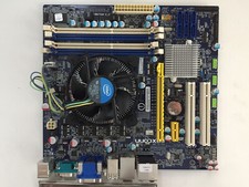 Mainboard Foxconn H55M-S , Intel Core i5-650 , Kühler Lüfter Blende , DVI VGA