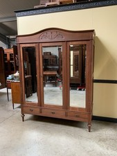 Antik - Kleiderschrank