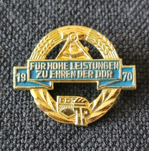 Abzeichen ddr für hohe - für,
