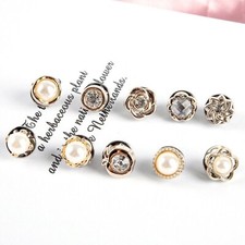 10er Knopf Brosche Set Mode