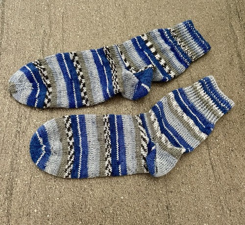 Selbstgestrickte socken - selbstgestrickte,