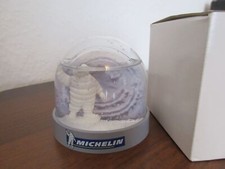 Michelin Männchen Schneekugel Reifen Werbung snow globe