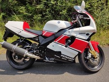 Motorrad Aufkleber, YAMAHA, SHOEI, MOTUL, PETRONAS, BRIDGESTONE, MICHELIN, usw.