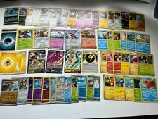 Pokémon TCG Set mit 66 Karten