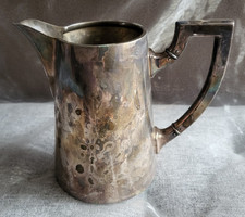 alte versilberte Kanne 0,5 l Fassungvermögen von WMF L.P.C. Pacca