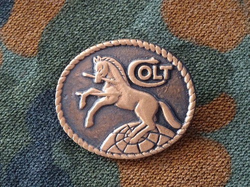Colt firearms pin badge - (93),