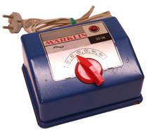 Märklin Trafo 30 VA – blauer Modellbahn-Transformator – Vintage – gebraucht