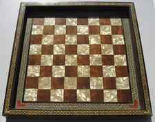 Prachtvolles antikes Schachbrett Perlmut Nußbaum Holz Bein Intarsien!