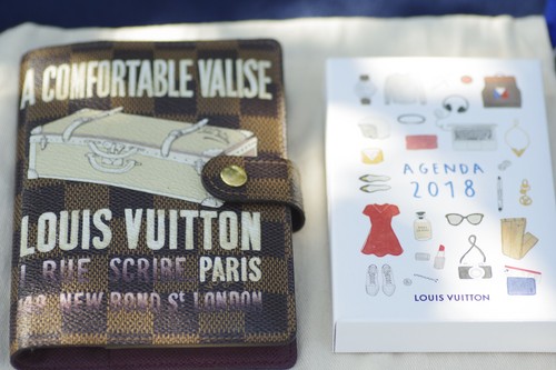 Louis vuitton agenda - louis,
