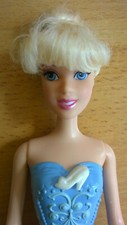 Disney Cinderella Ballerina Barbie von Mattel R4854 von 2011
